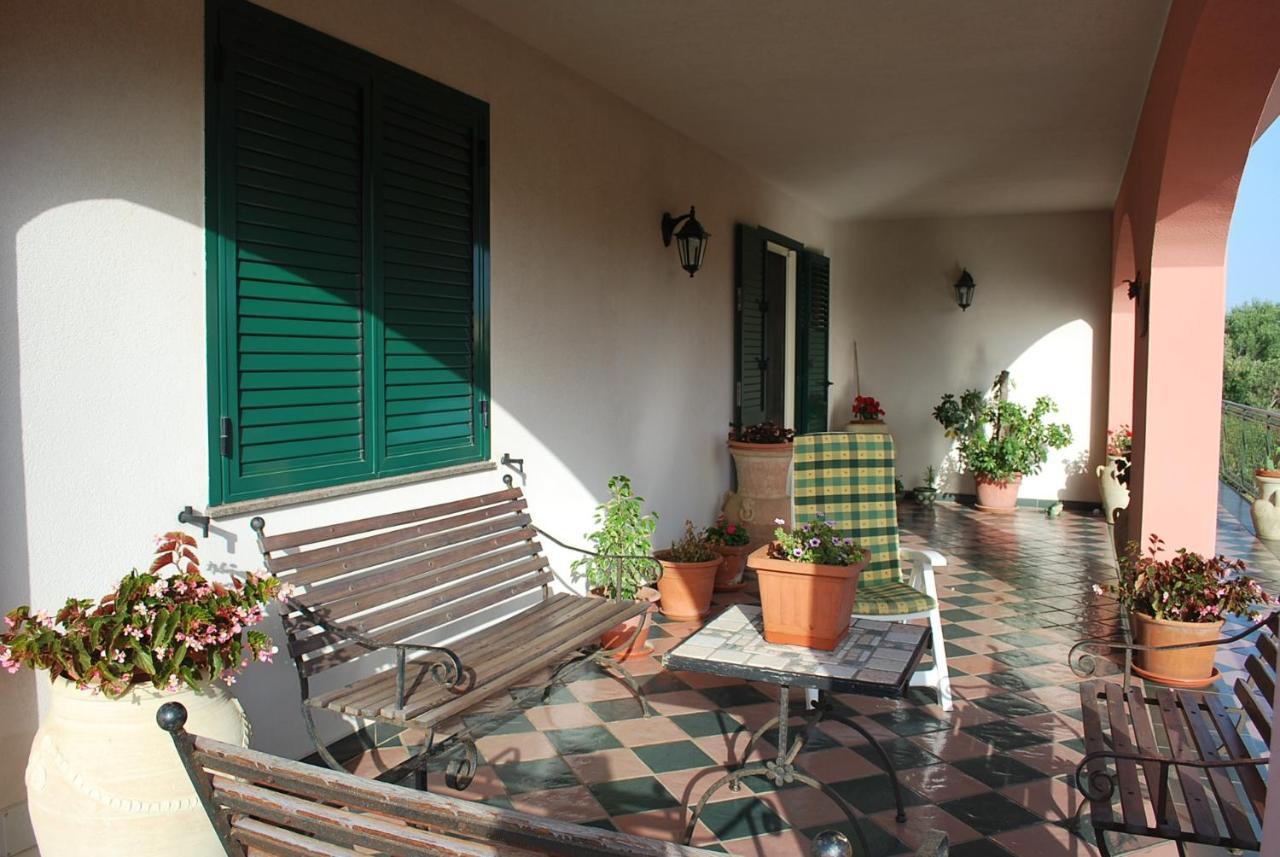 La Maison Di Elenoire Augusta Exterior photo